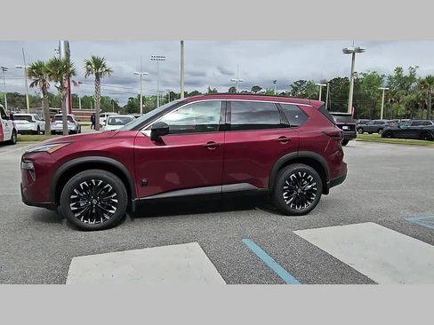 New 2026 Nissan Rogue SV FWD image 24