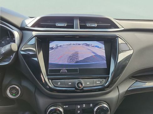 Certified 2022 Chevrolet TrailBlazer LT w/ Convenience Package image 11