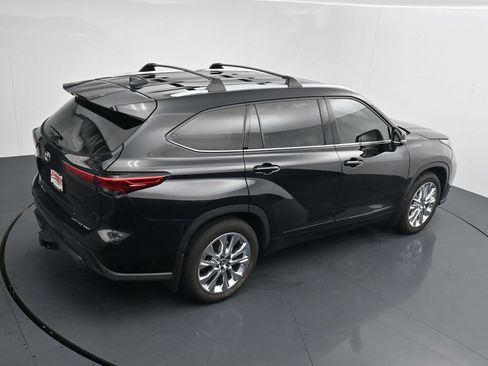 Used 2022 Toyota Highlander Limited AWD/4WD image 27