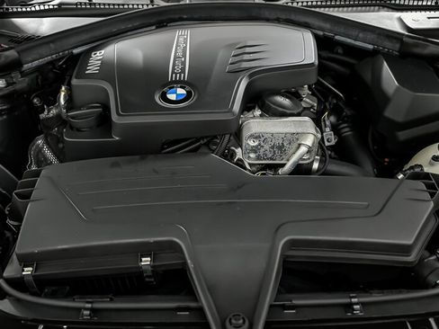 Used 2015 BMW 328i xDrive Sedan AWD/4WD image 12