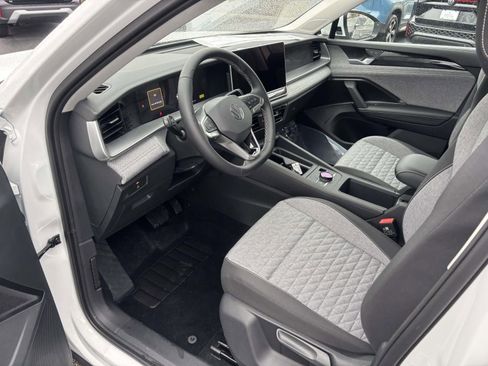 New 2026 Volkswagen Tiguan S image 24