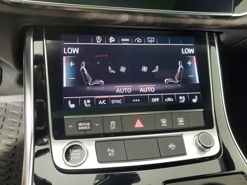 Used 2023 Audi Q8 Premium Plus w/ Premium Plus Package AWD/4WD image 33