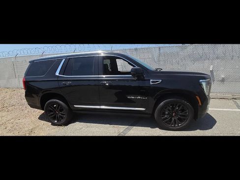 Used 2026 GMC Yukon Denali w/ Sun & Power Step Package RWD image 8