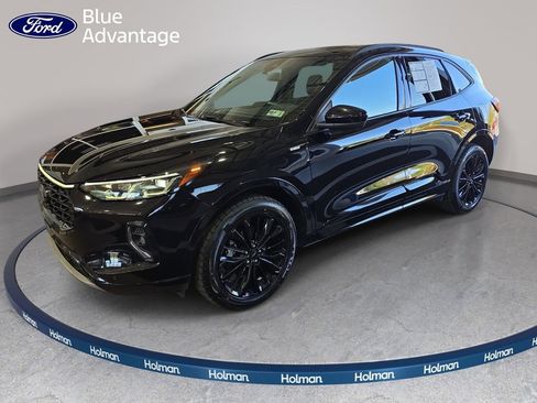 Certified 2023 Ford Escape ST-Line Elite AWD/4WD image 1