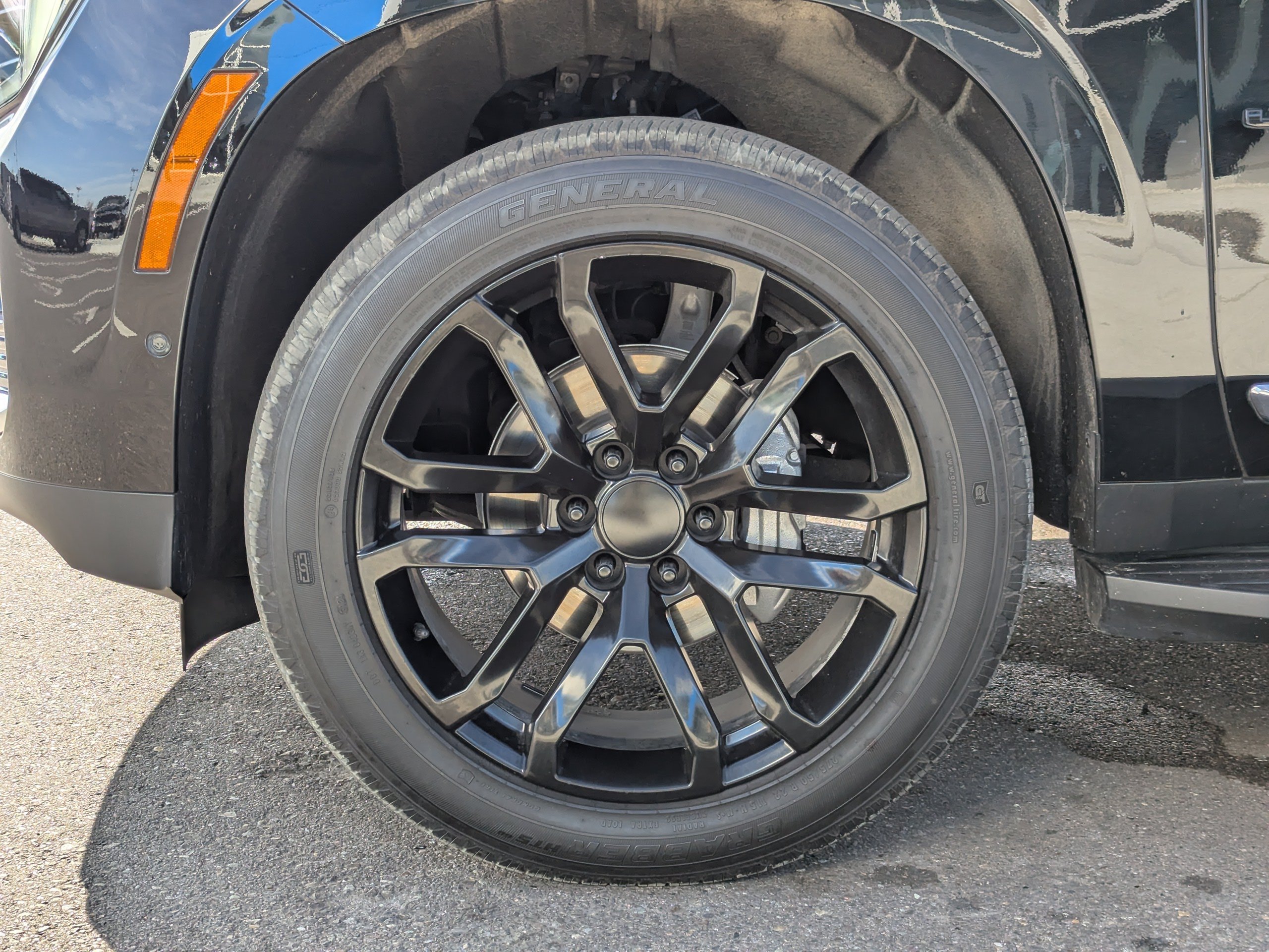 Used 2025 GMC Yukon XL Elevation AWD/4WD image 54