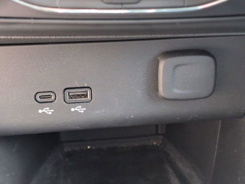 Used 2024 Buick Encore GX Preferred w/ Advanced Technology Package image 26