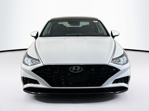 Used 2023 Hyundai Sonata SEL w/ Convenience Package FWD image 2
