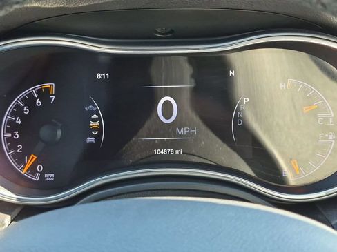 Used 2019 Jeep Grand Cherokee Altitude AWD/4WD image 20