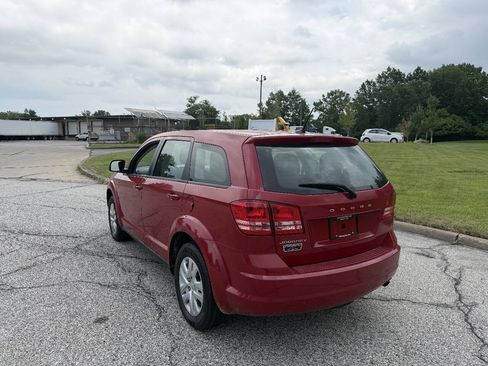 Used 2013 Dodge Journey American Value Package w/ Flexible Seating Group FWD image 3