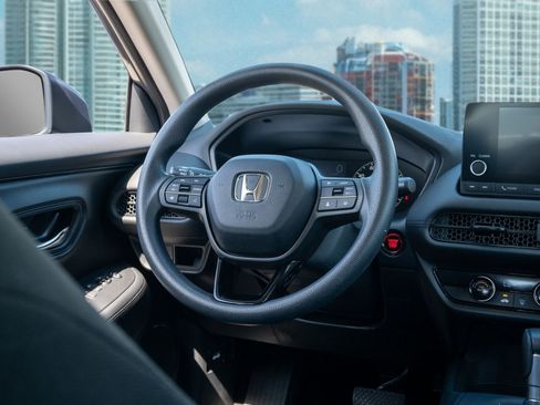 Certified 2023 Honda HR-V LX image 19