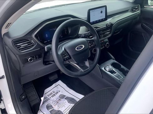 Certified 2025 Ford Escape Active FWD image 18