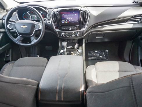 Used 2021 Chevrolet Traverse LT FWD image 14
