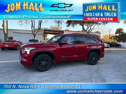 Used 2023 Toyota Sequoia Platinum image 3