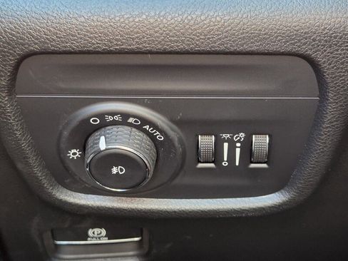 New 2026 Jeep Grand Cherokee L Limited image 23