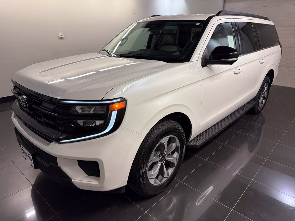New 2027 Ford Expedition Max Active AWD/4WD image 3