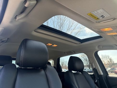 Used 2023 MAZDA CX-9 Touring image 32