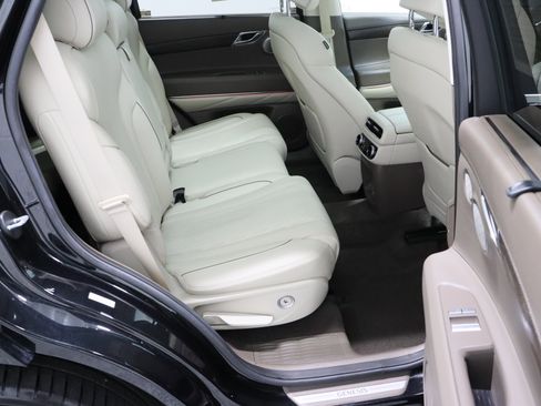 Used 2022 Genesis GV80 3.5T Advanced + image 40