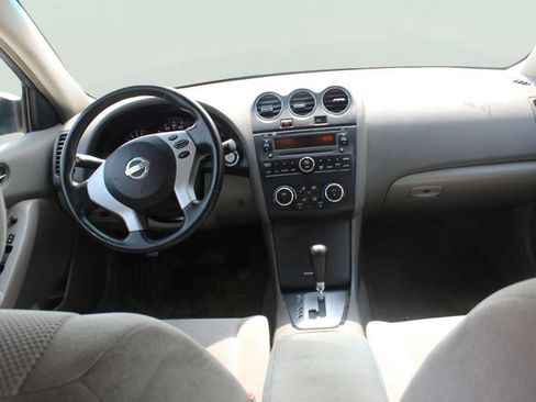 Used 2008 Nissan Altima 2.5 S w/ Emergency Aid Pkg image 7