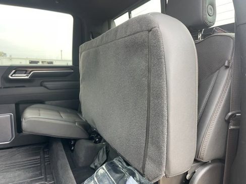 Used 2025 Chevrolet Silverado 2500 High Country w/ Technology Package image 46