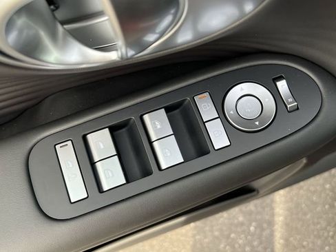 New 2026 Hyundai Ioniq 9 SEL AWD/4WD image 26