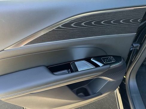 New 2026 Cadillac Lyriq Sport AWD/4WD image 10