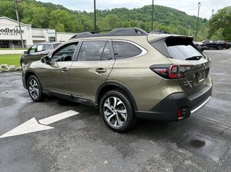 Used 2022 Subaru Outback Limited XT AWD/4WD video 3