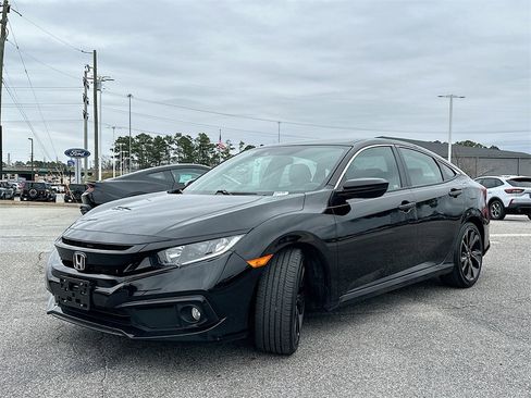 Used 2021 Honda Civic Sport image 2
