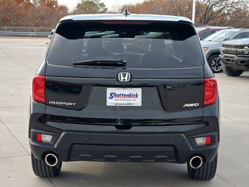 Used 2024 Honda Passport EX-L image 7