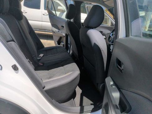 Used 2020 Nissan Kicks S FWD image 15