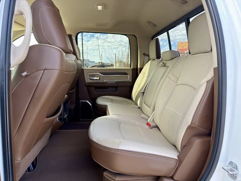 Used 2022 RAM 3500 Laramie image 11