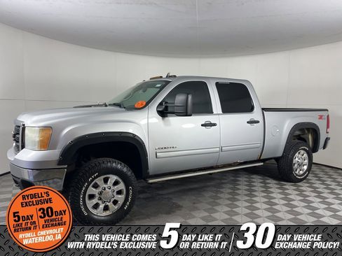 Used 2012 GMC Sierra 2500 SLE w/ SLE Preferred Package AWD/4WD image 10