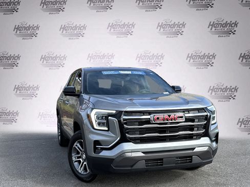 Used 2026 GMC Terrain Elevation w/ Technology Package II image 2