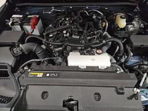 Used 2025 Toyota 4Runner Limited AWD/4WD image 13