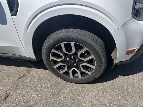 Used 2022 Ford Maverick Lariat w/ Lariat Luxury Package image 3