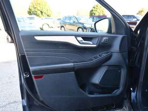 Used 2021 Ford Escape Titanium w/ Titanium Elite Package image 23