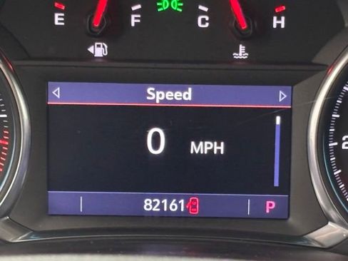 Used 2022 Chevrolet Traverse LT AWD/4WD image 26
