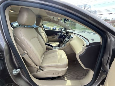 Used 2012 Buick LaCrosse Premium w/ Entertainment Package image 28