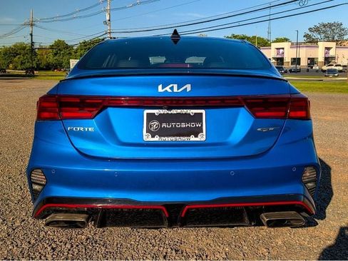Used 2022 Kia Forte GT w/ GT2 Package FWD image 6
