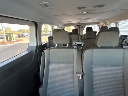 Used 2023 Ford Transit 350 XLT image 12