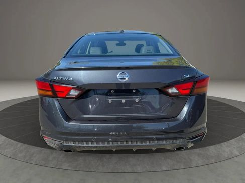 Used 2019 Nissan Altima 2.5 SL FWD image 6