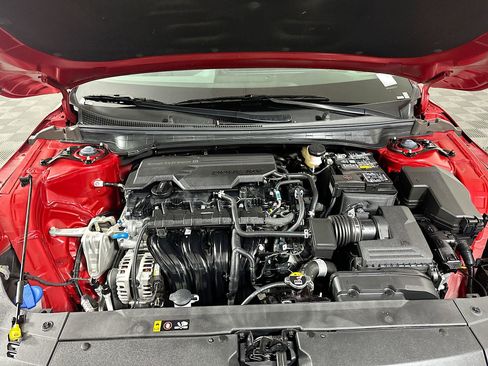 Used 2025 Kia K4 LXS image 34