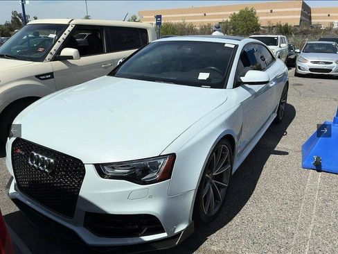 Used 2015 Audi RS 5 Coupe AWD/4WD image 2