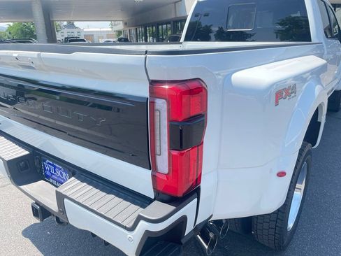 New 2026 Ford F450 Platinum w/ FX4 Off-Road Package AWD/4WD image 35