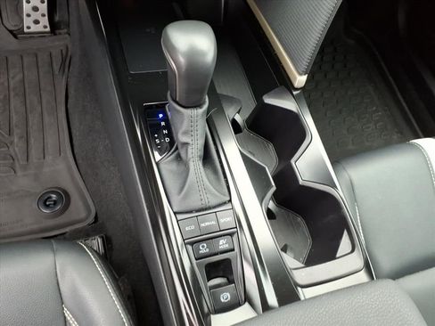 Certified 2025 Toyota Camry SE image 34