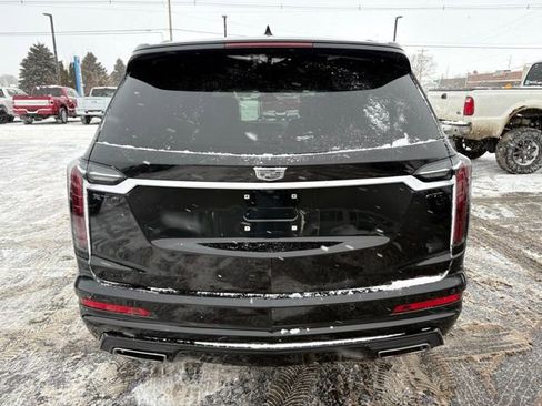 Used 2022 Cadillac XT6 Sport image 7