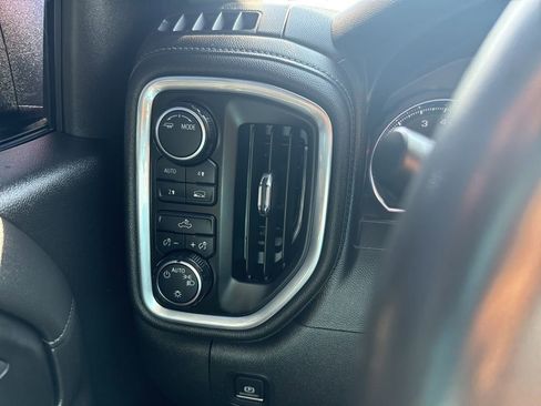 Used 2020 Chevrolet Silverado 1500 LT image 20