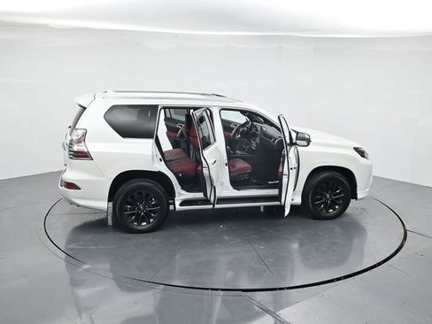 Used 2022 Lexus GX 460 Premium w/ Premium Plus Package image 47