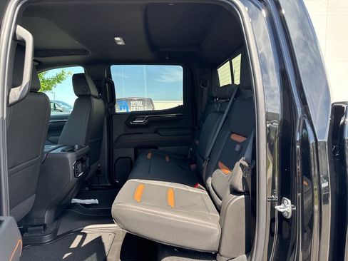 New 2026 GMC Sierra 1500 AT4 w/ AT4 Premium Package AWD/4WD image 31