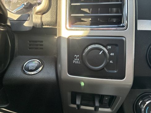 Used 2019 Ford F350 Lariat w/ Lariat Ultimate Package image 20