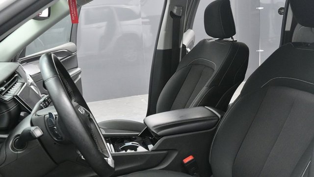 Used 2022 Jeep Grand Cherokee Laredo w/ Luxury Tech Group I AWD/4WD image 25